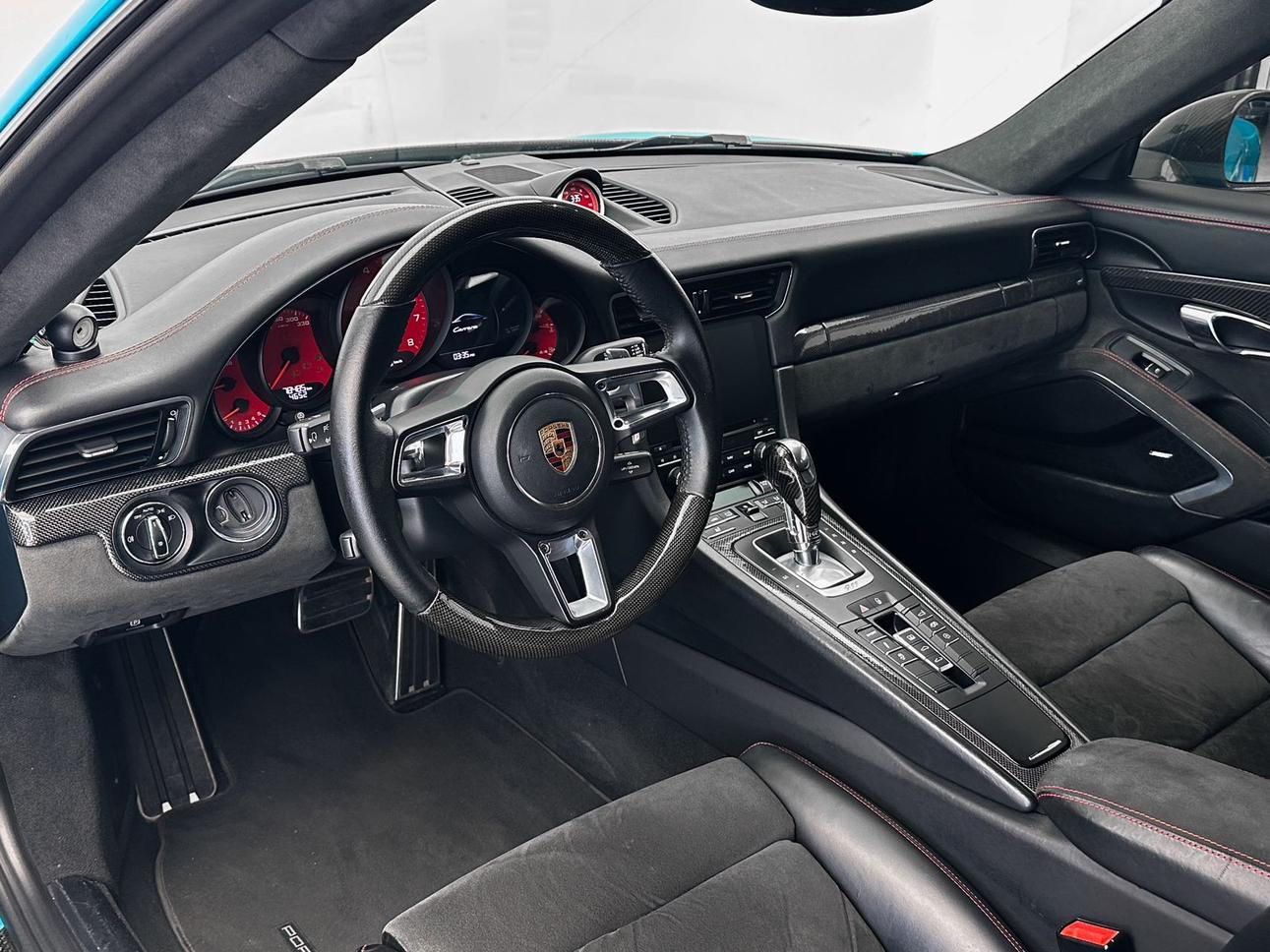 Porsche 911 2016 thumb 12
