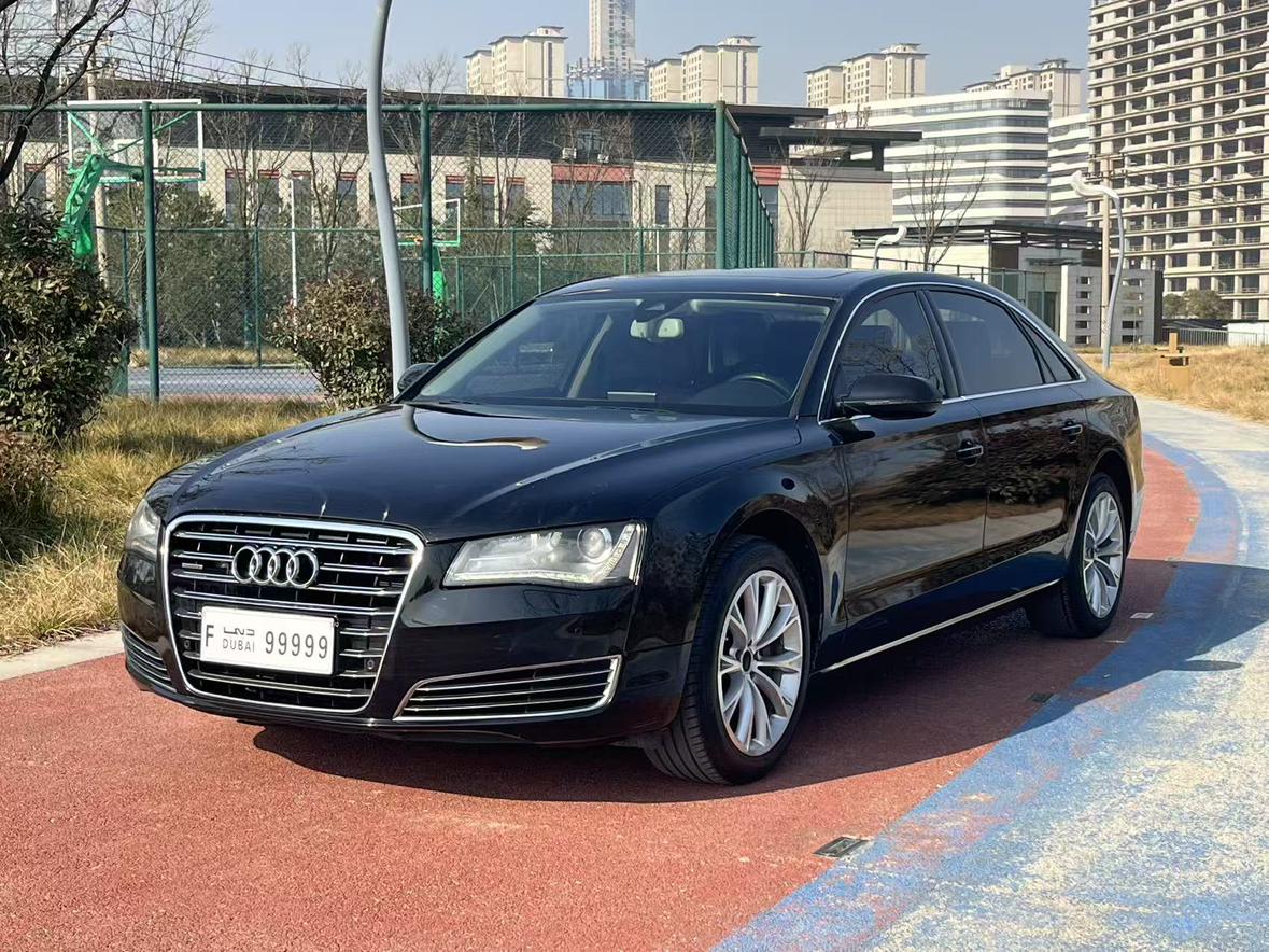 Audi A8 2012 thumb 10