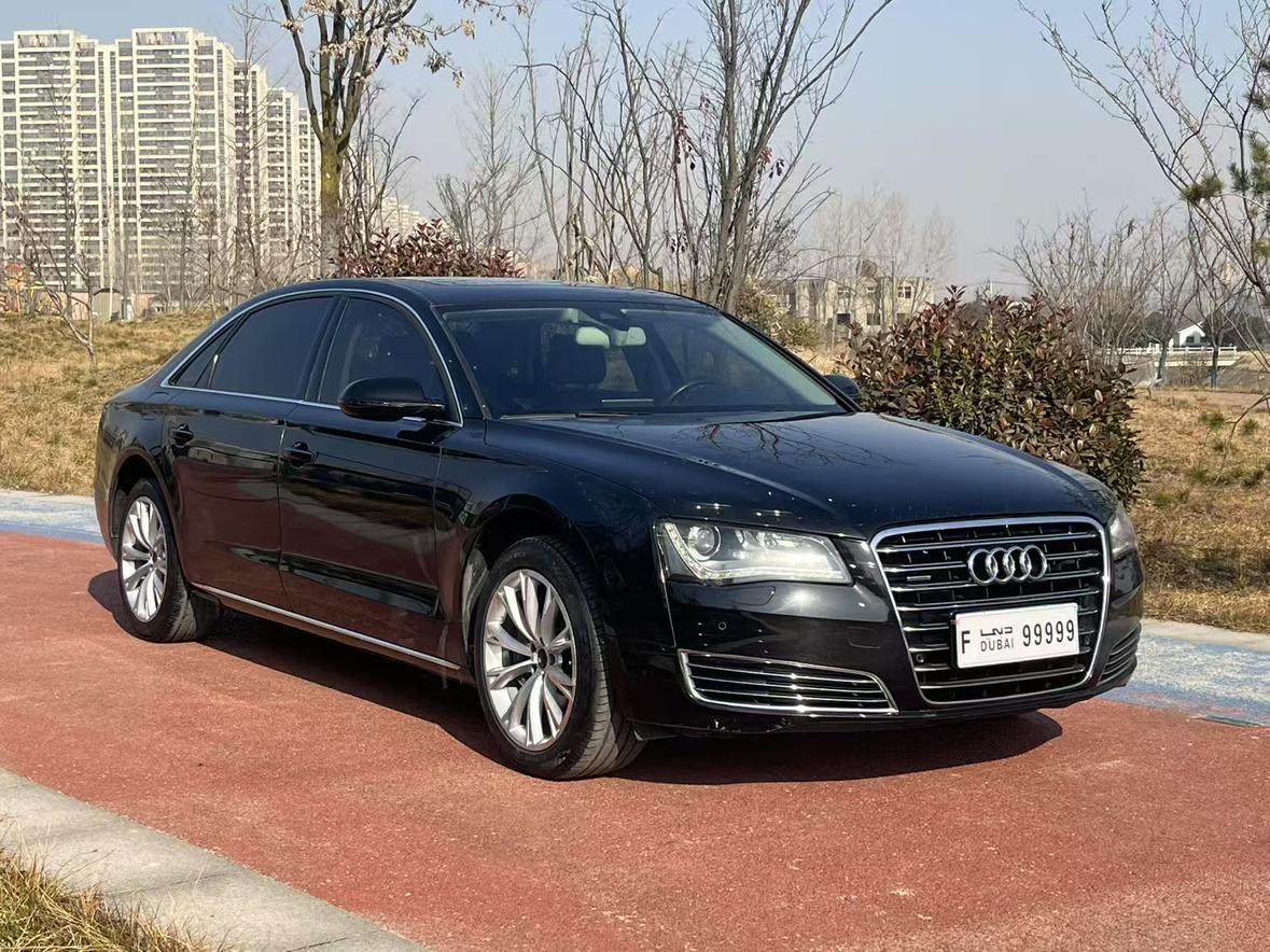Audi A8 2012 thumb 12