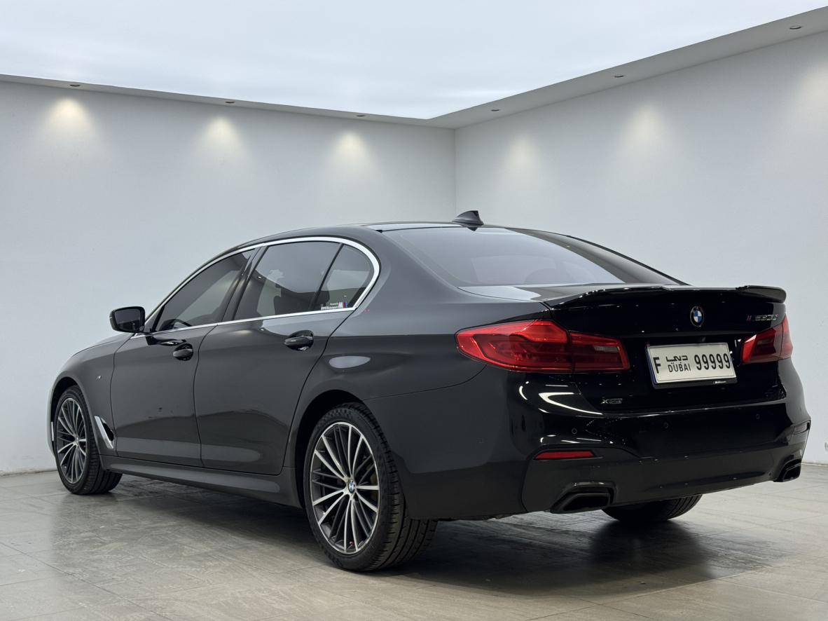 BMW 5 серии 2020 thumb 2
