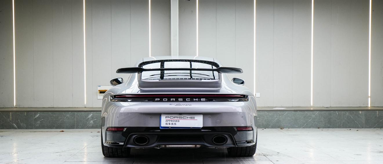 Porsche 911 2025 thumb 3