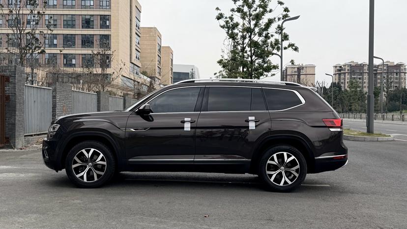 Volkswagen Teramont 2017 thumb 2