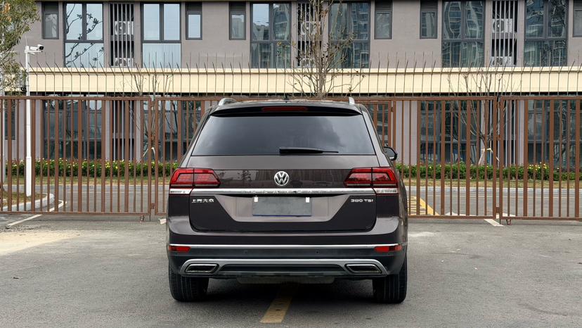 Volkswagen Teramont 2017 thumb 4