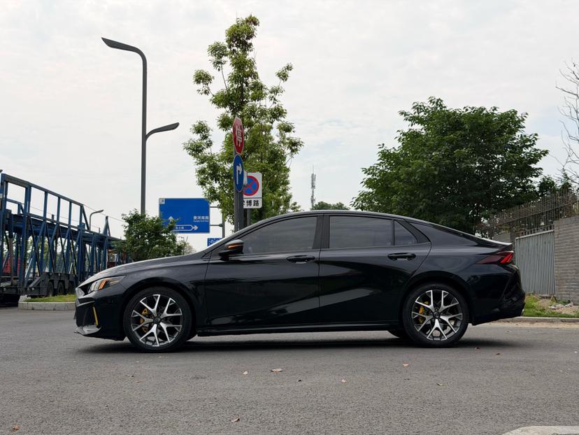 GAC TRUMPCHI 2021 thumb 2