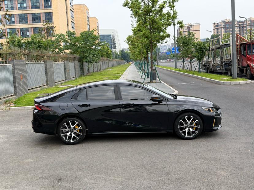 GAC TRUMPCHI 2021 thumb 6