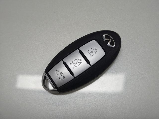 Infiniti Q50L 2016 thumb 9