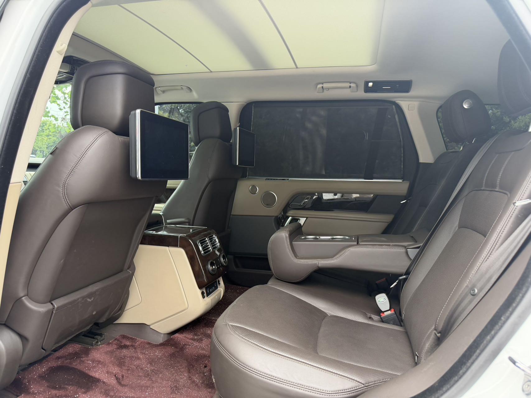 Land Rover Range Rover 2021 thumb 7