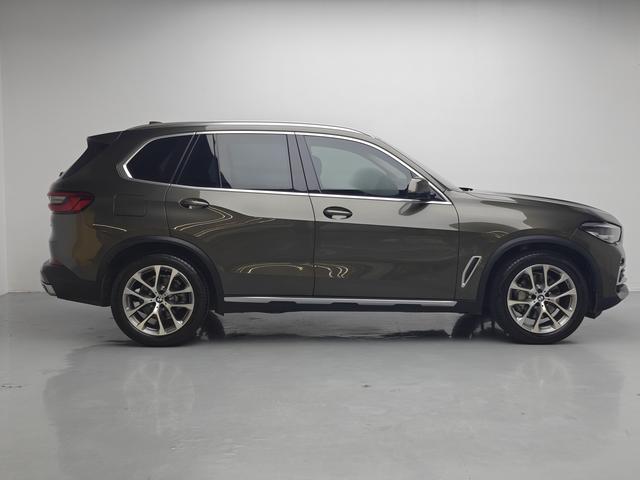 BMW X5 2019 thumb 6