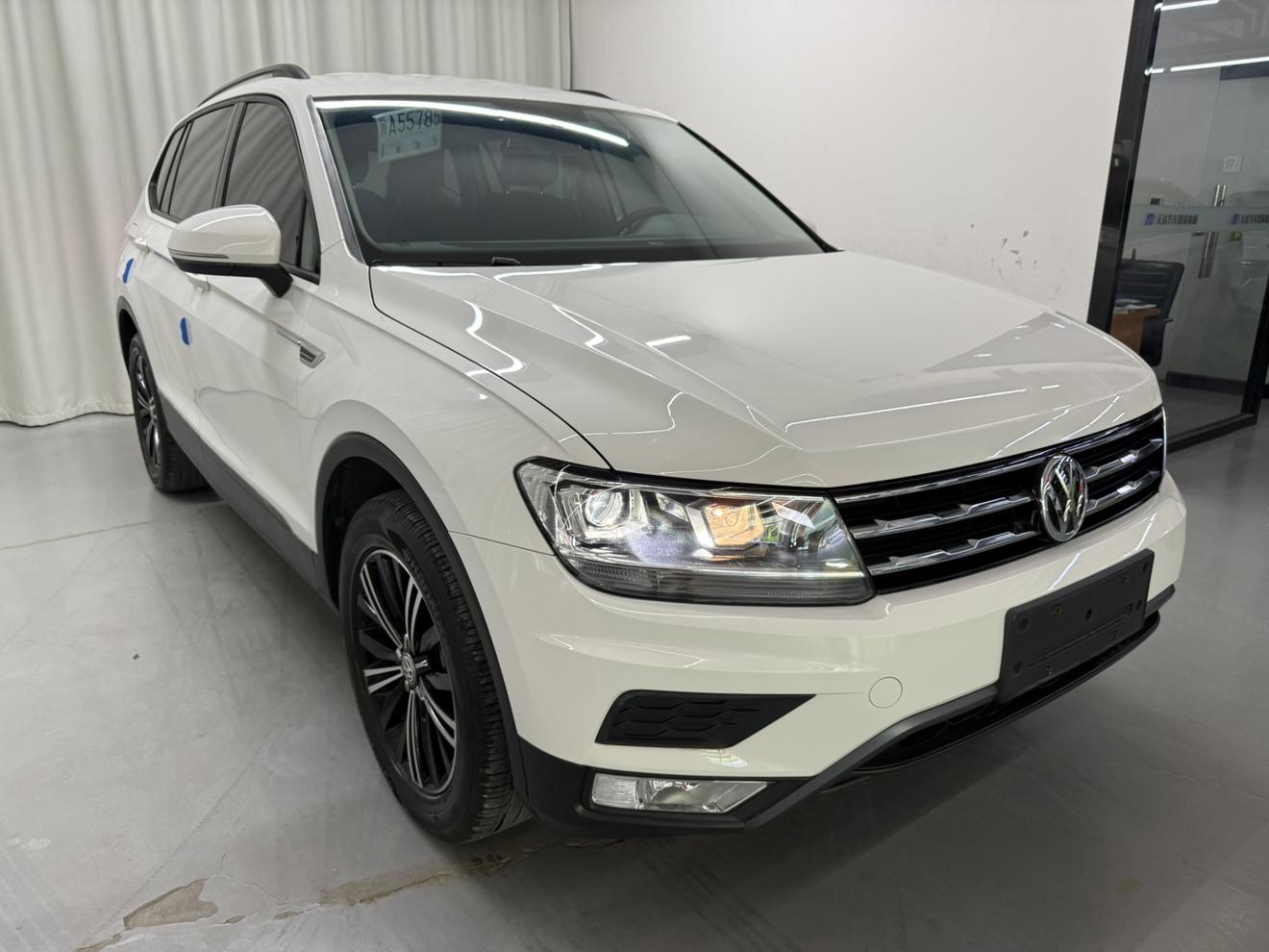 Volkswagen Tiguan 2020 thumb 12