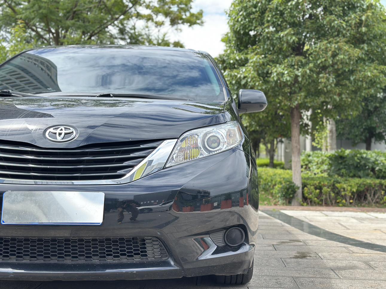 Toyota Sienna 2015 thumb 7