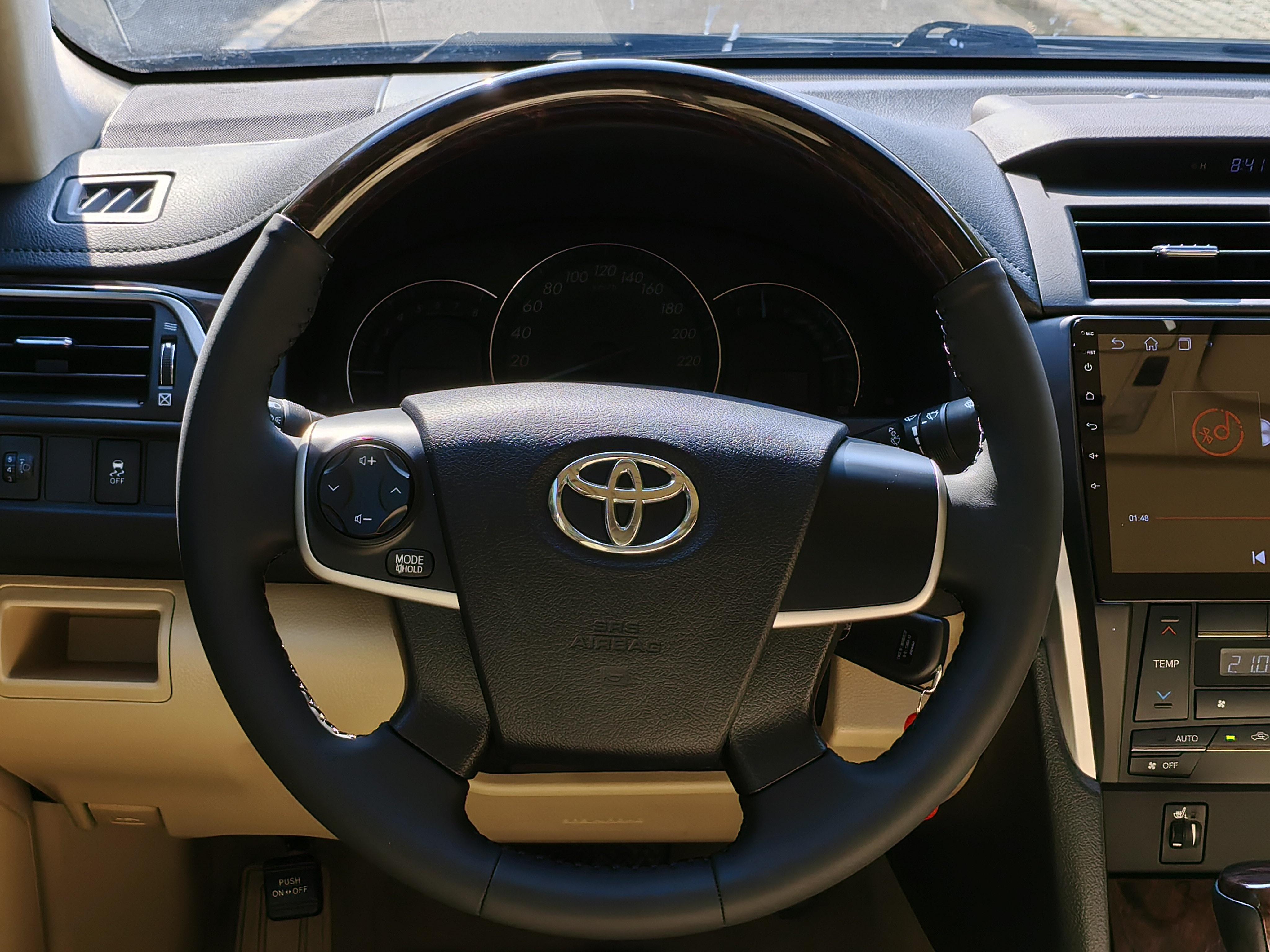 Toyota Camry 2015 thumb 11