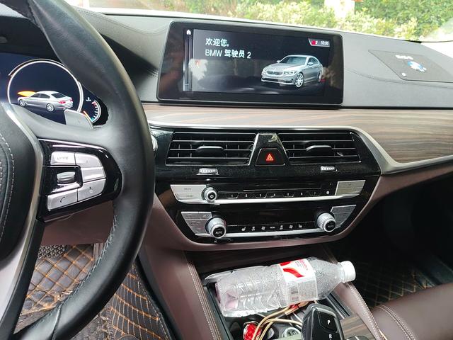 BMW 5 серии 2018 thumb 6