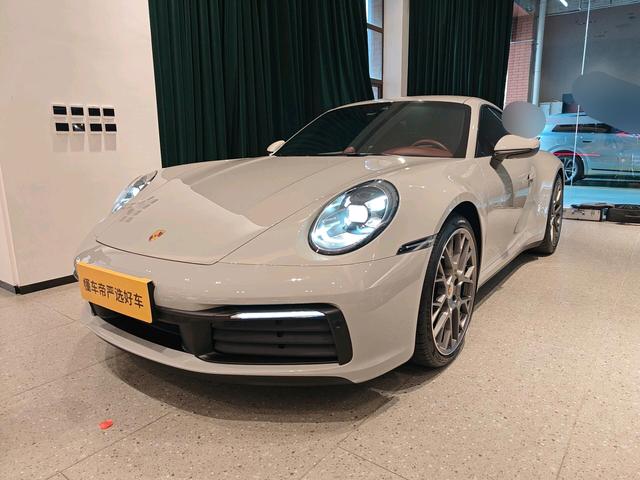 Porsche 911 2020 thumb 11