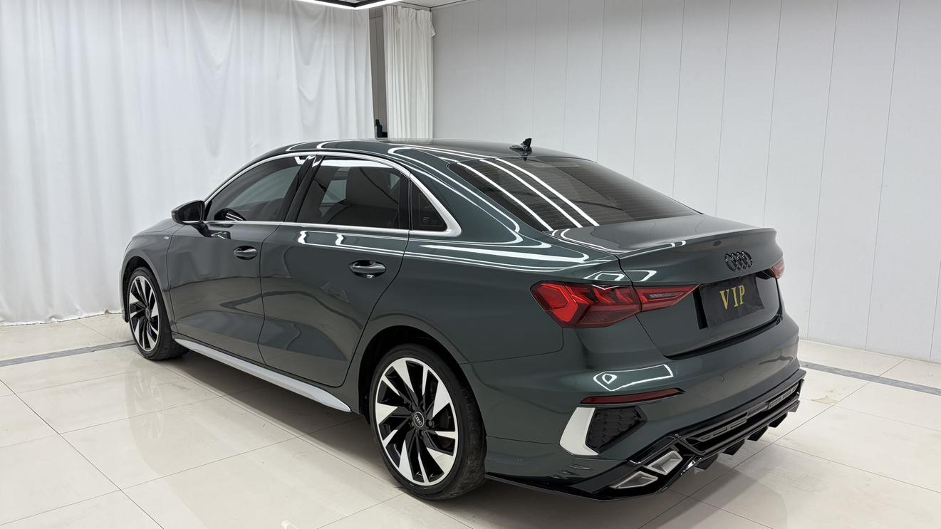 Audi A3 2023 thumb 2