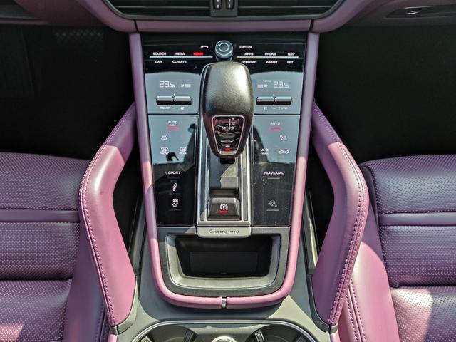 Porsche Cayenne 2019 thumb 11