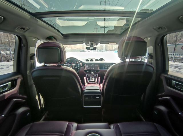 Porsche Cayenne 2019 thumb 12