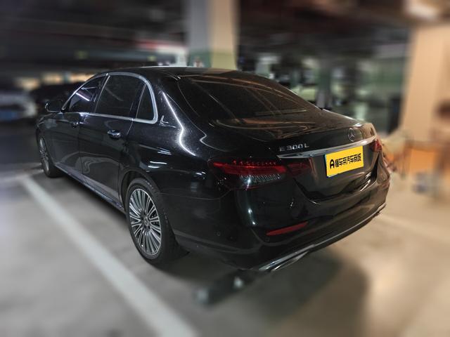 Mercedes-Benz E-Класс 2022 thumb 2