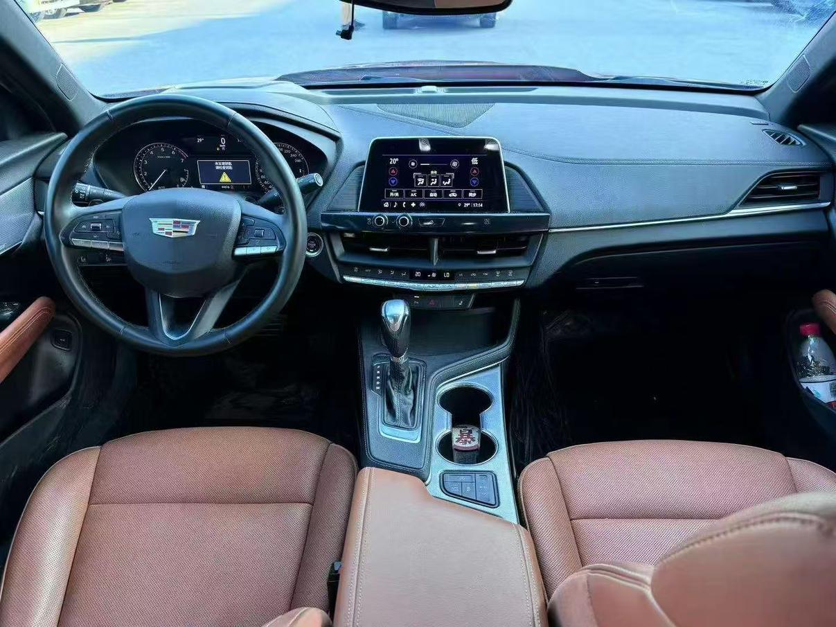 Cadillac CT4 2021 thumb 4