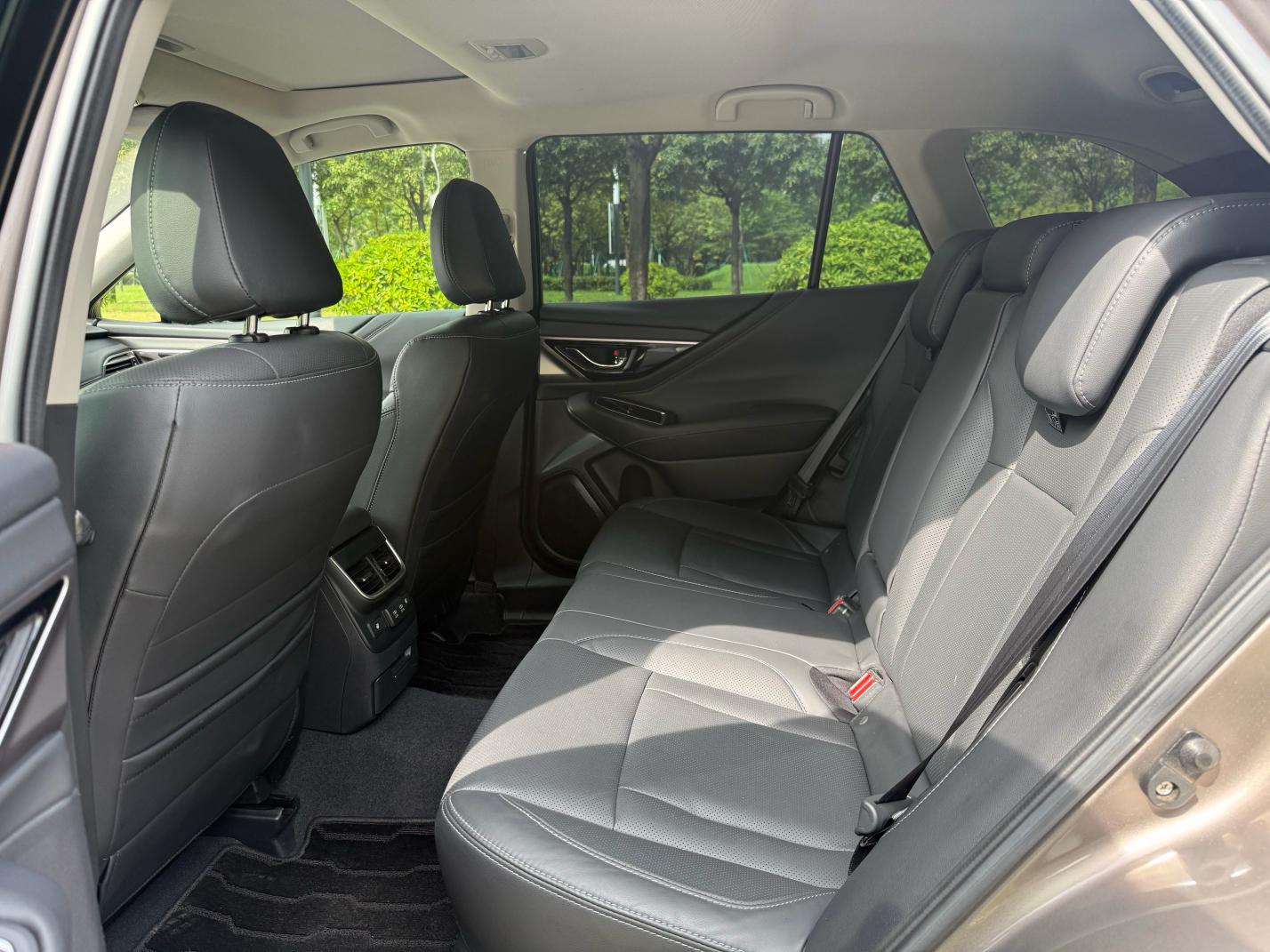 Subaru Outback 2022 thumb 7