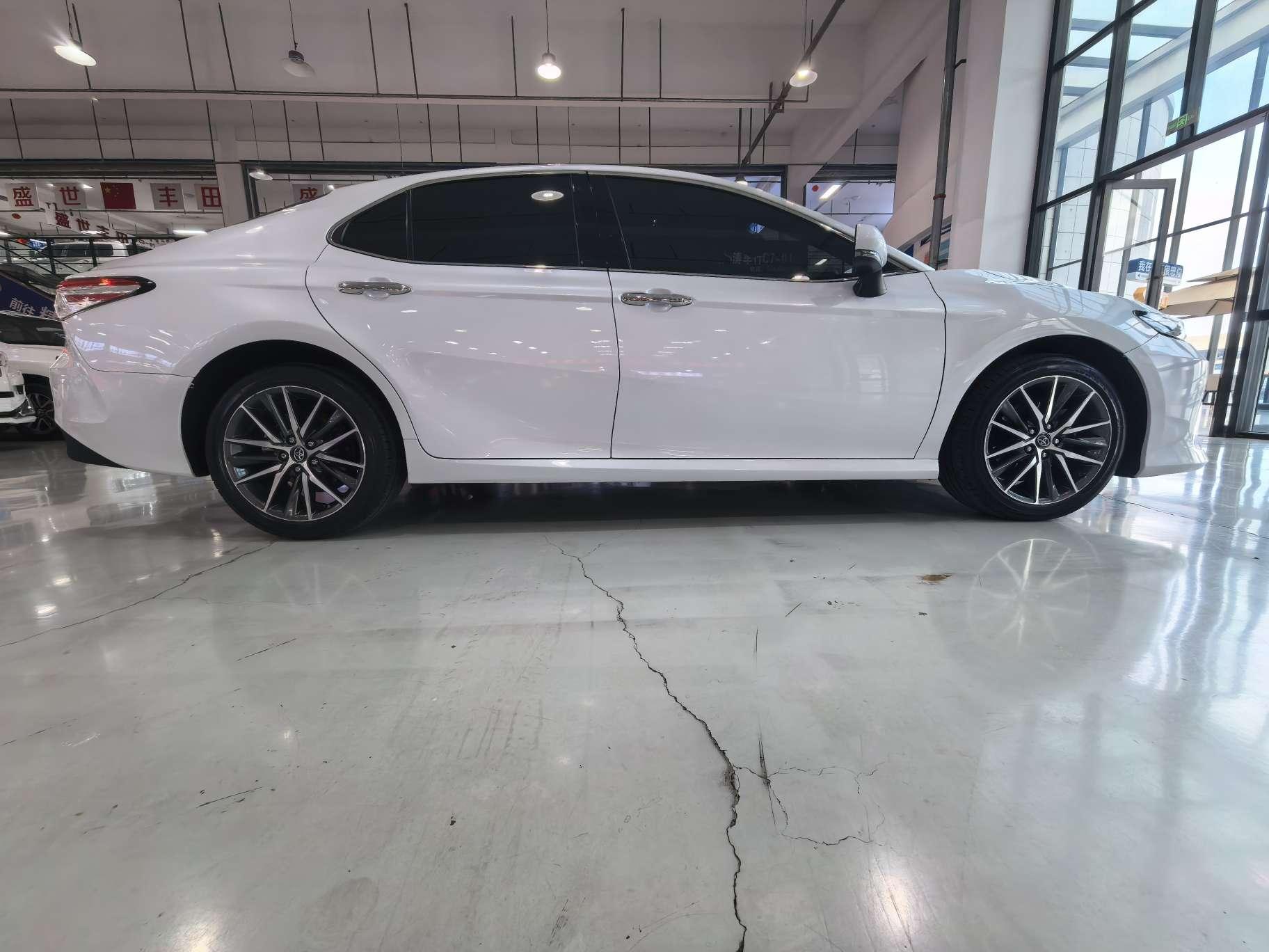 Toyota Camry 2021 thumb 5
