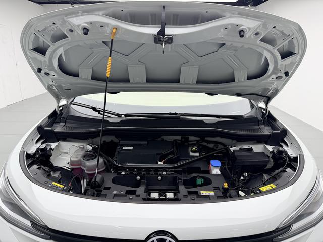 Volkswagen ID.4 2024 thumb 8