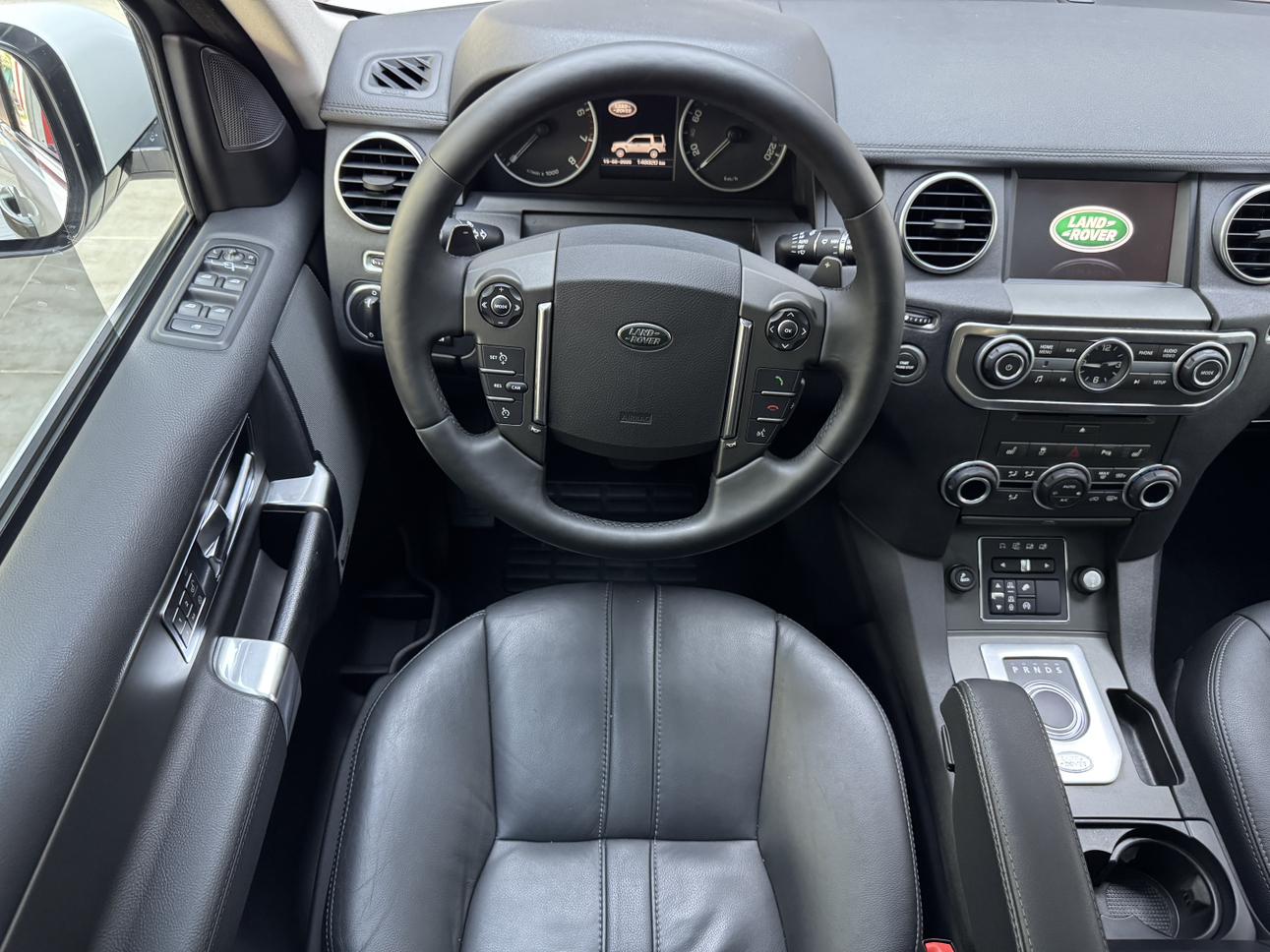 Land Rover Discovery 2016 thumb 11