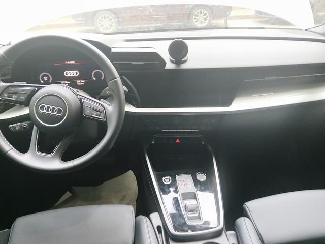Audi A3 2021 thumb 3