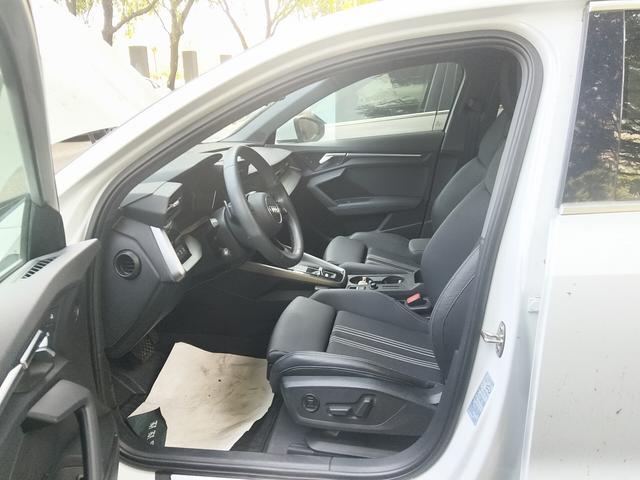Audi A3 2021 thumb 8