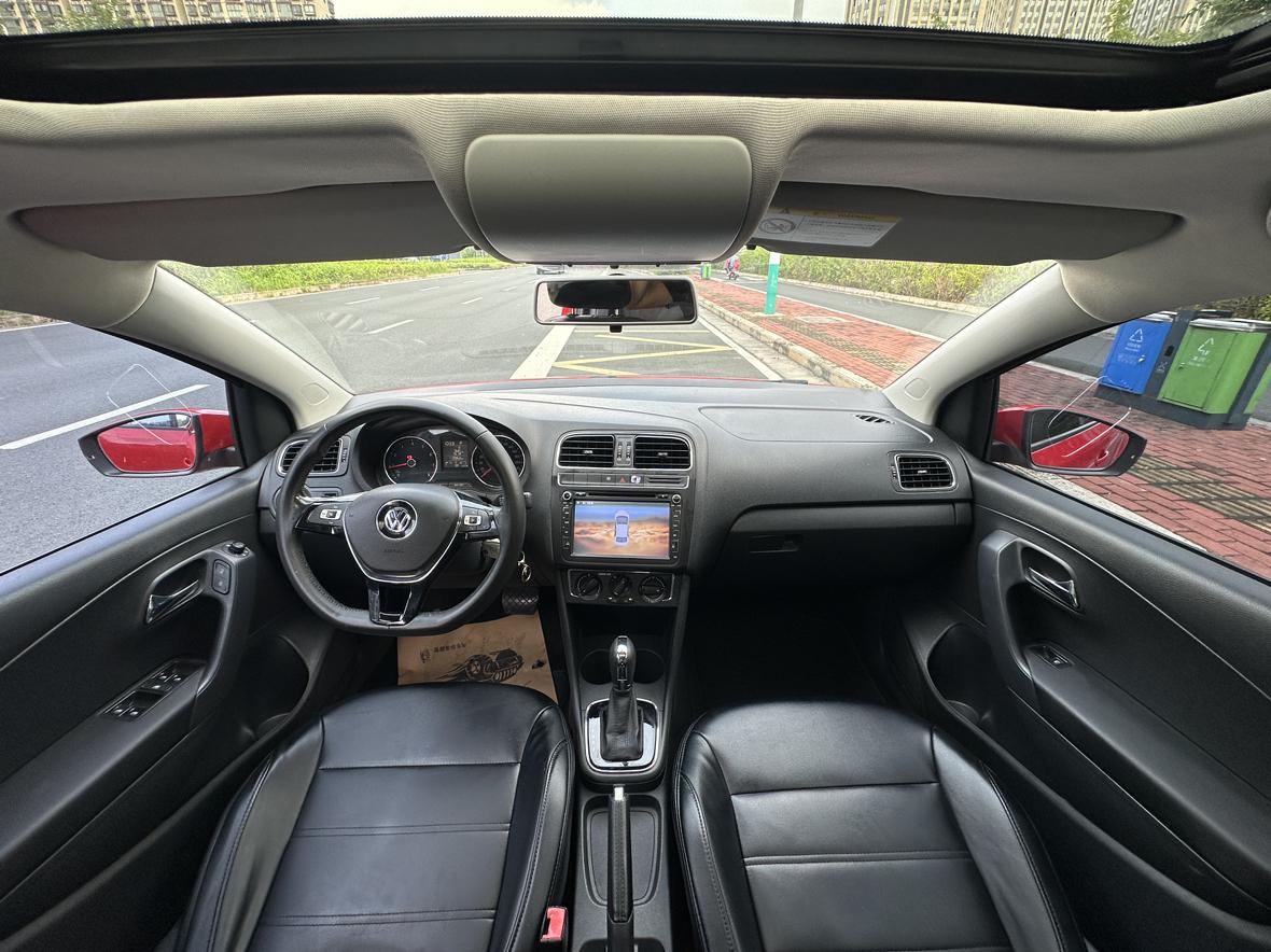 Volkswagen Polo 2016 thumb 12