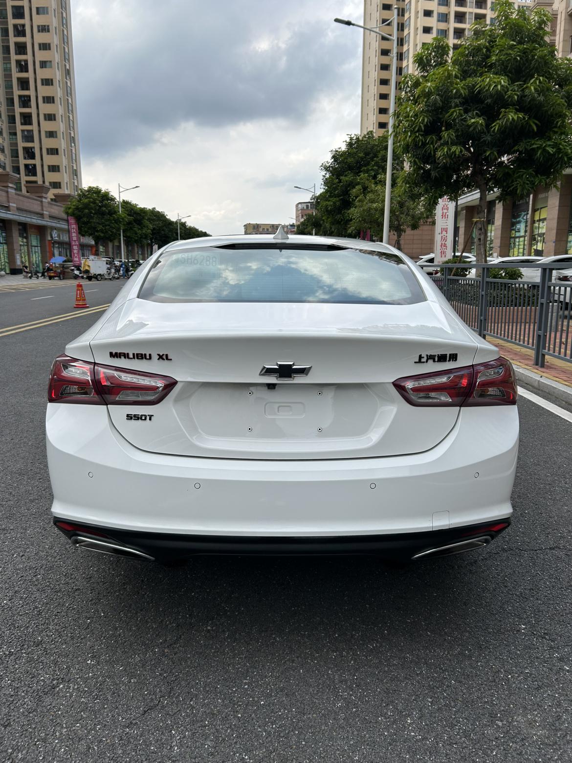 Chevrolet Malibu 2019 thumb 4