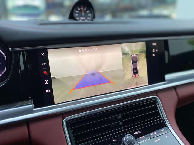 Porsche Panamera 2023 thumb 6