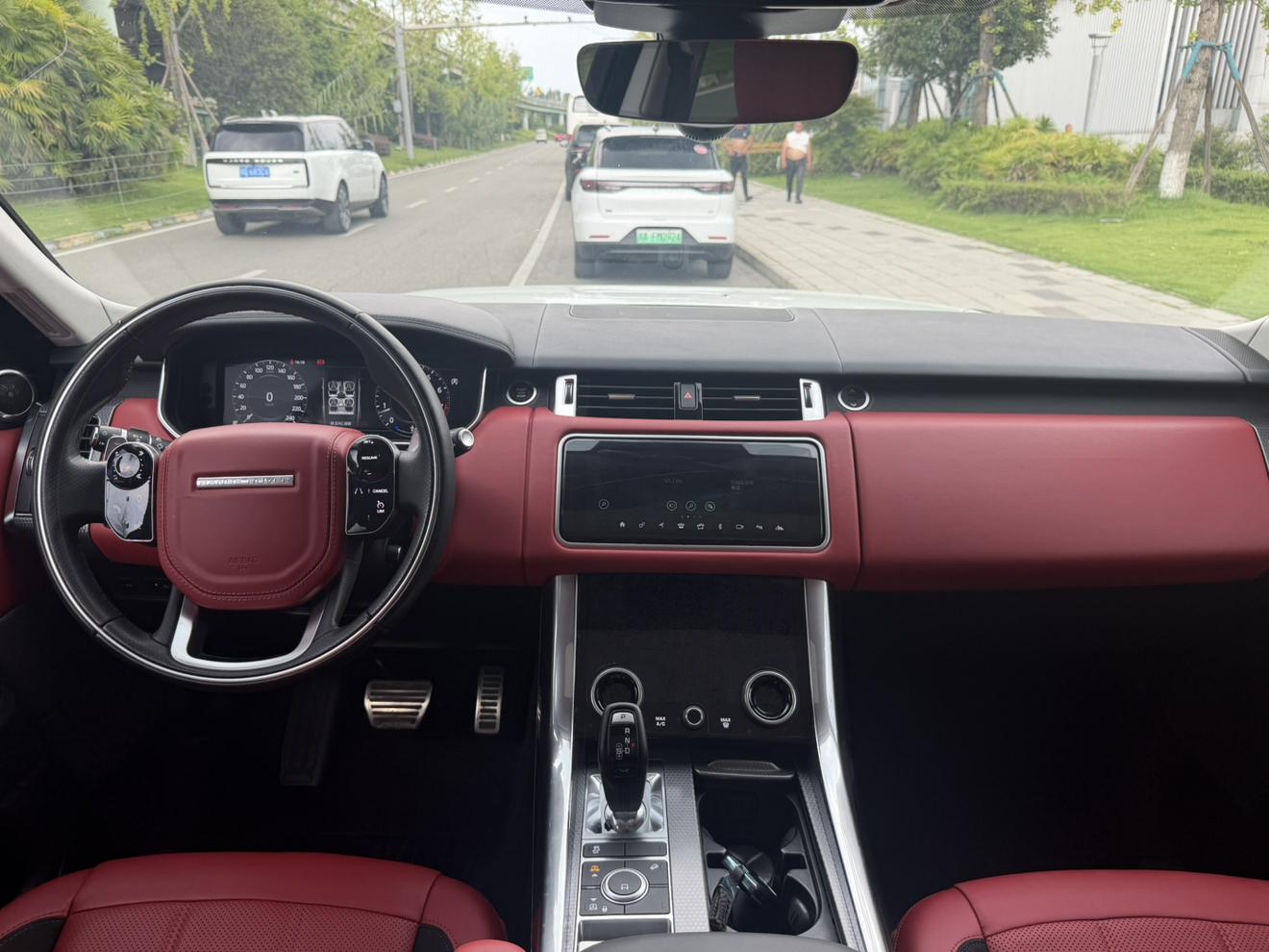 Land Rover Range Rover Sport 2018 thumb 6