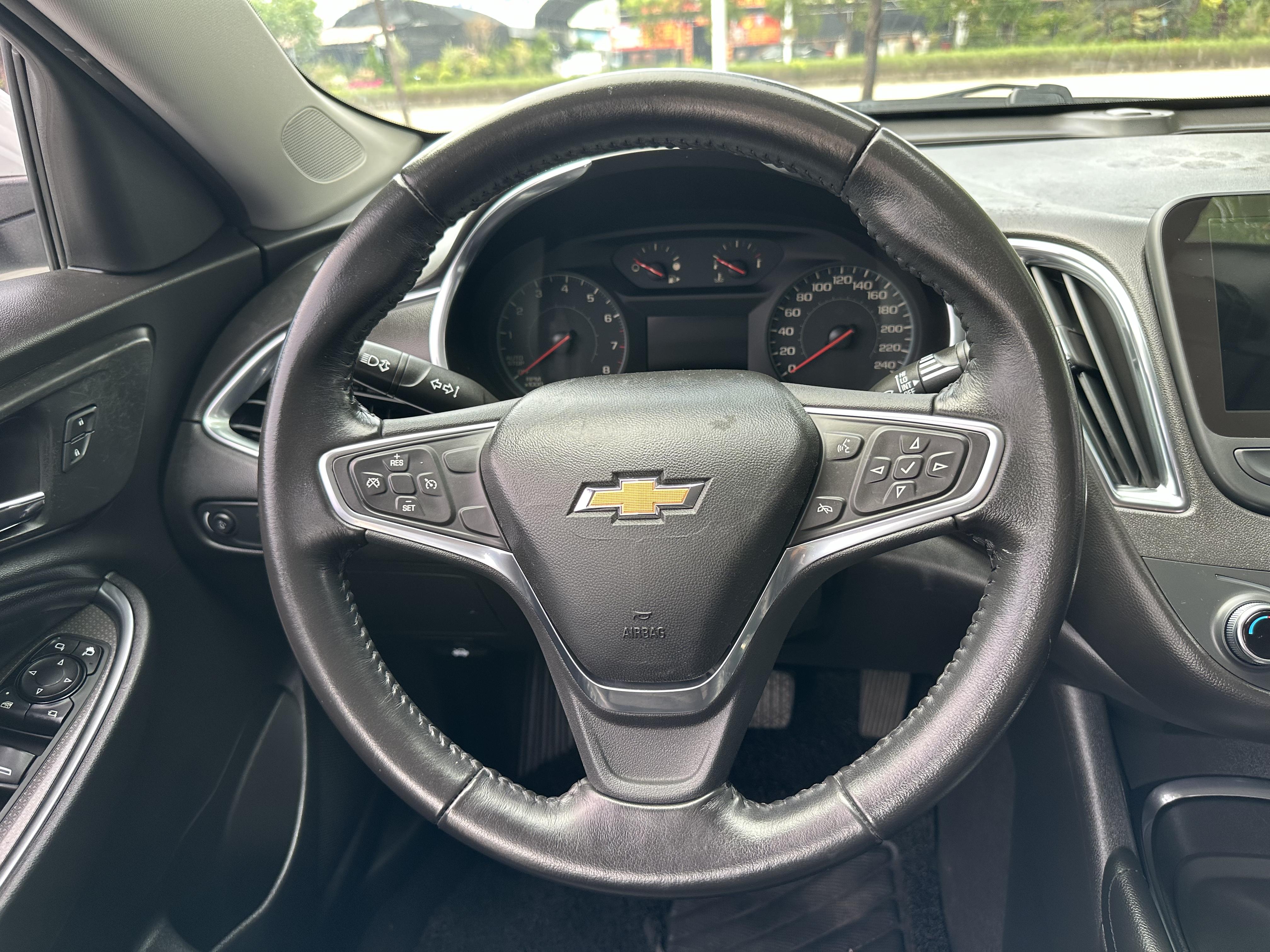 Chevrolet Malibu 2019 thumb 10