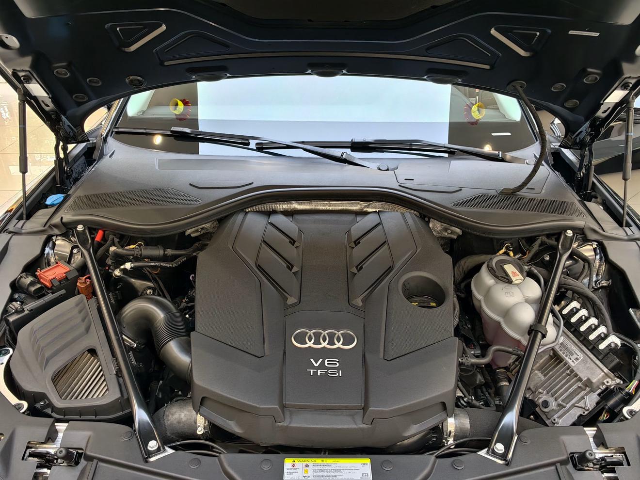 Audi A8 2021 thumb 5