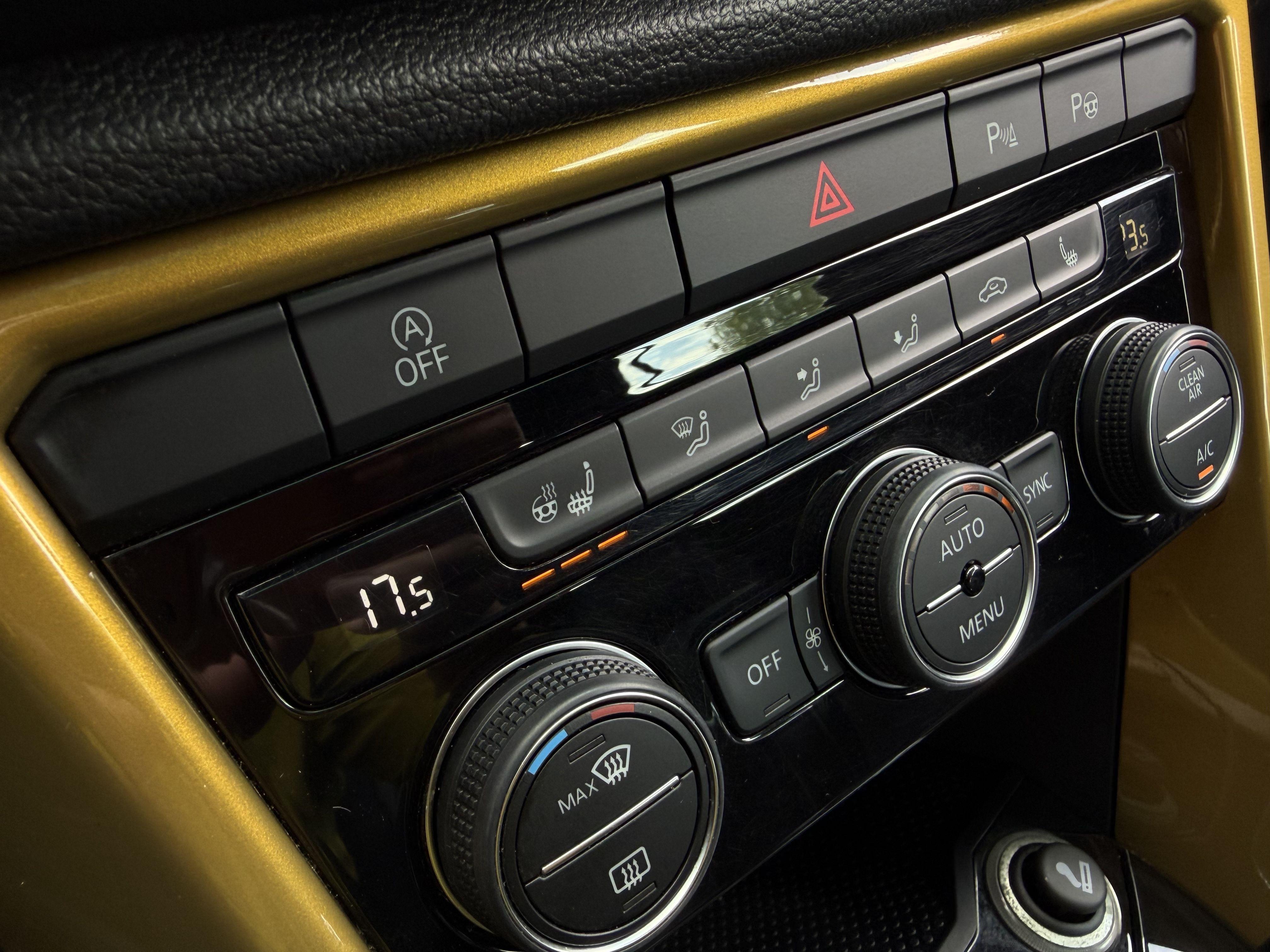Volkswagen T-Roc 2018 thumb 3