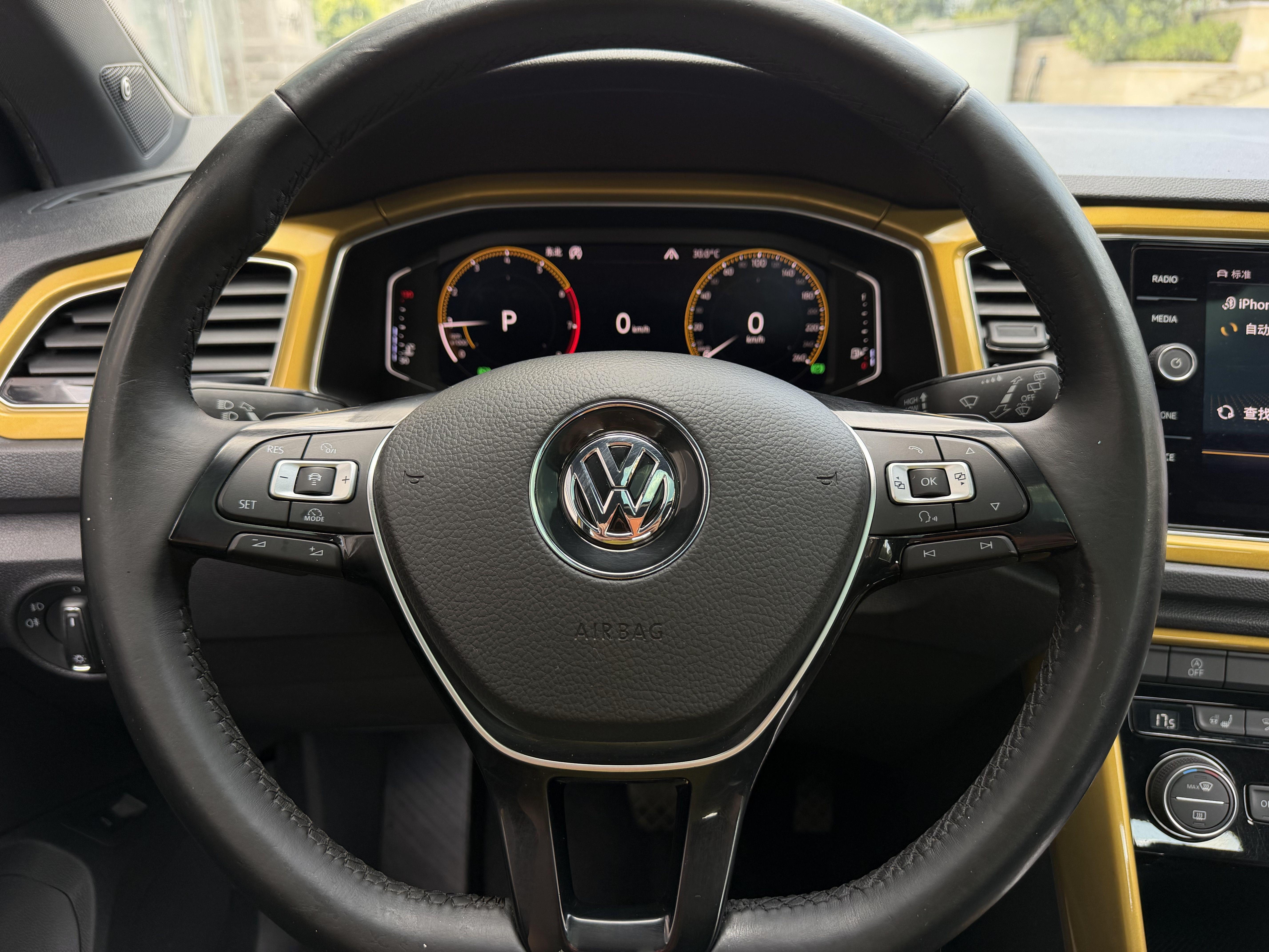 Volkswagen T-Roc 2018 thumb 8