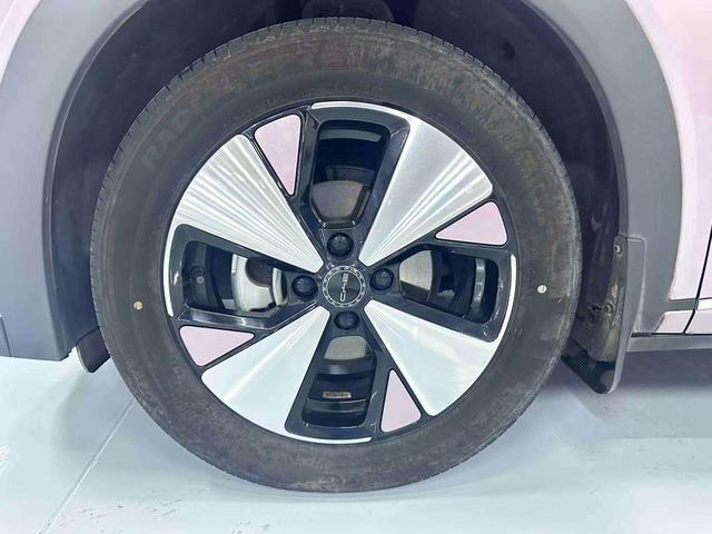 BYD Dolphin 2023 thumb 5