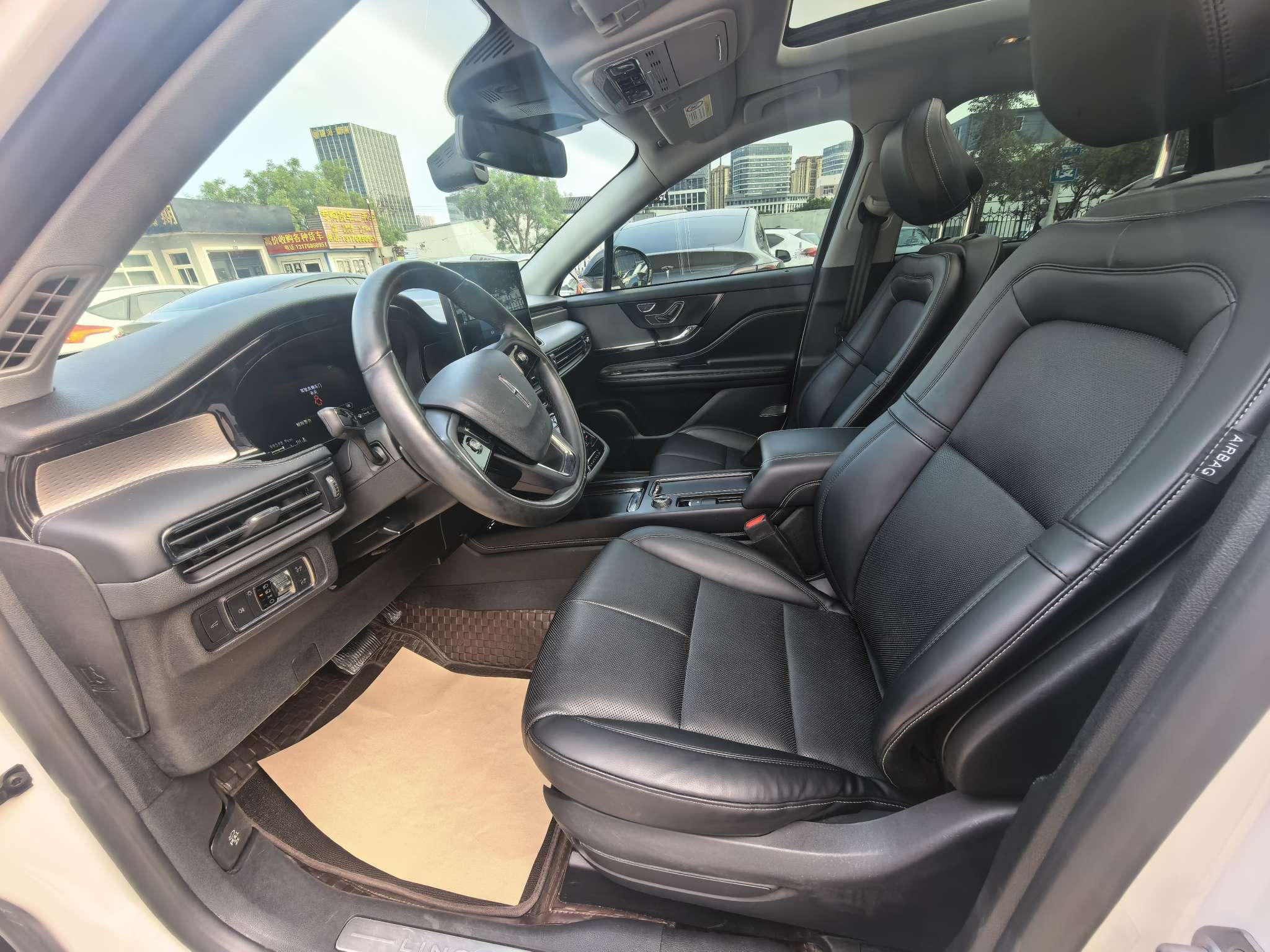 Lincoln Aviator 2022 thumb 5