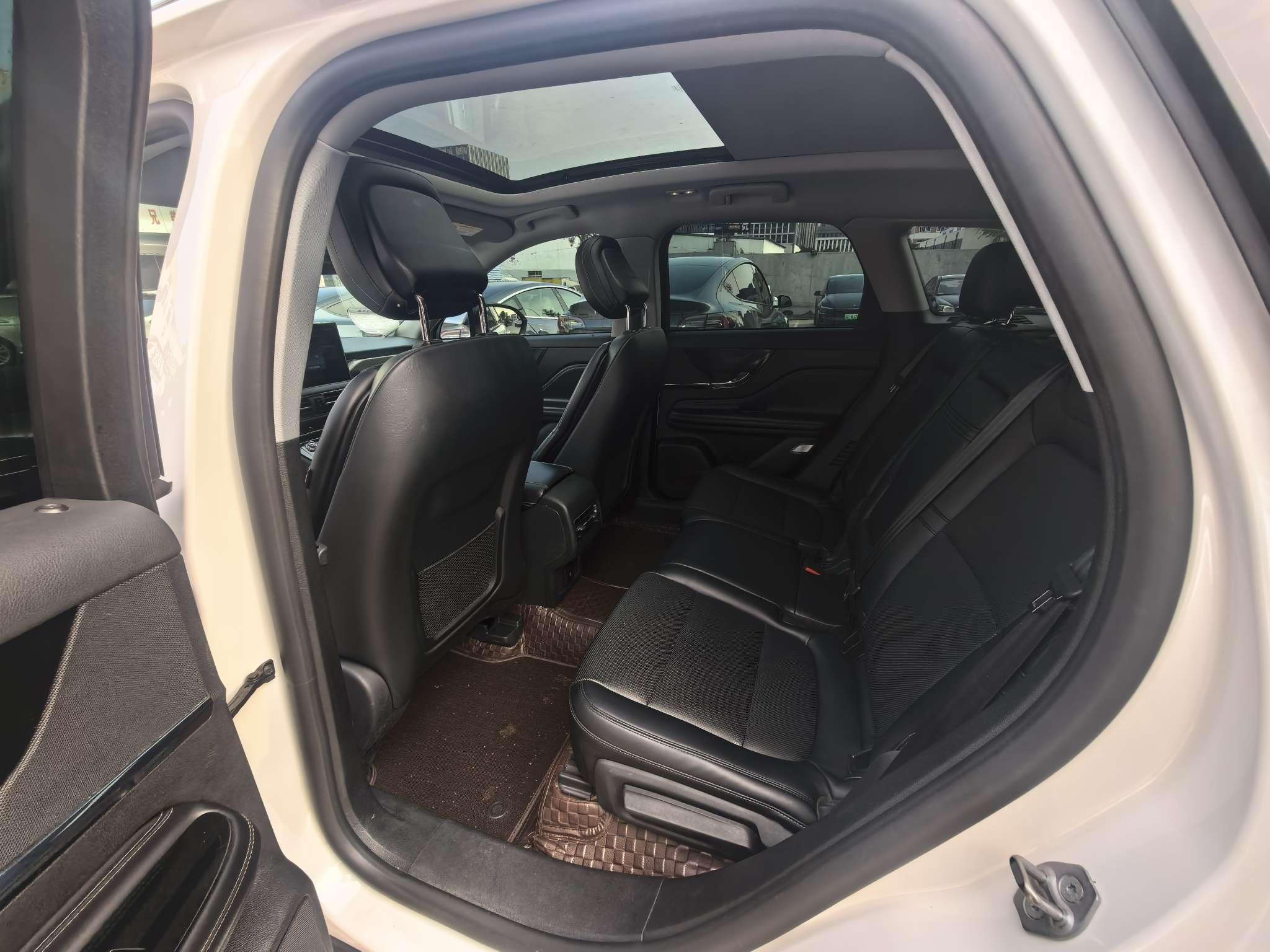 Lincoln Aviator 2022 thumb 6