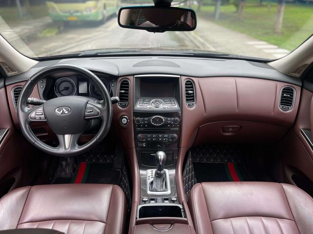 Infiniti QX50 2015 thumb 9