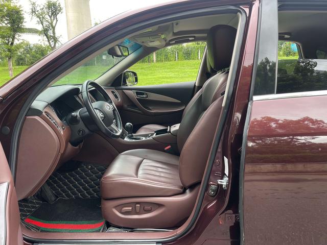 Infiniti QX50 2015 thumb 10