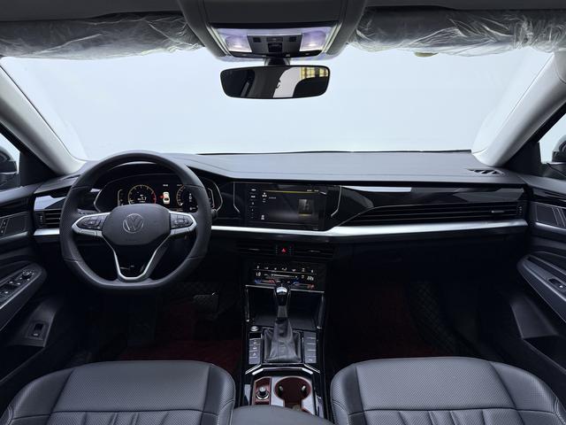 Volkswagen Passat (North America and China) 2025 thumb 12