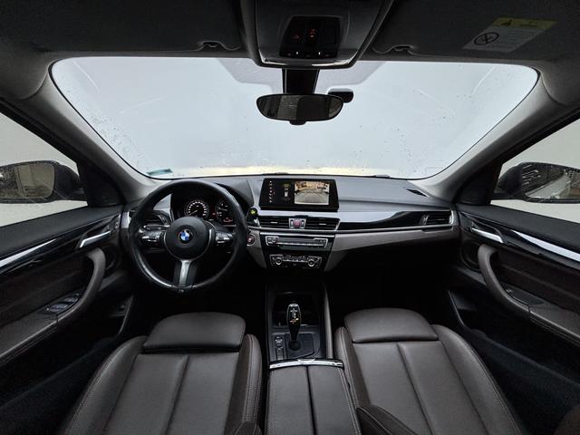 BMW X1 2022 thumb 12