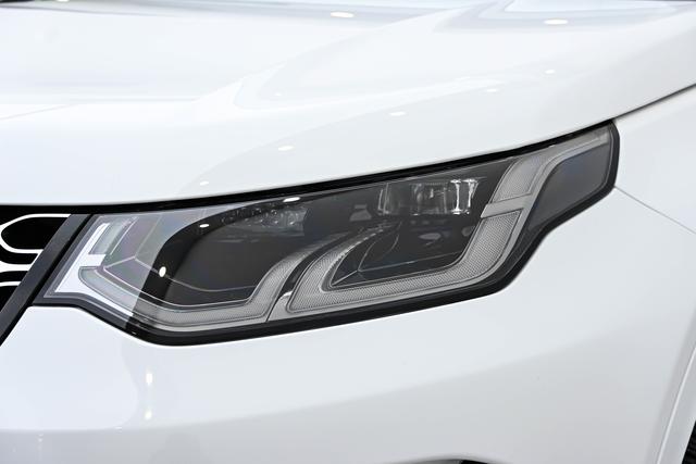 Land Rover Discovery Sport 2024 thumb 10