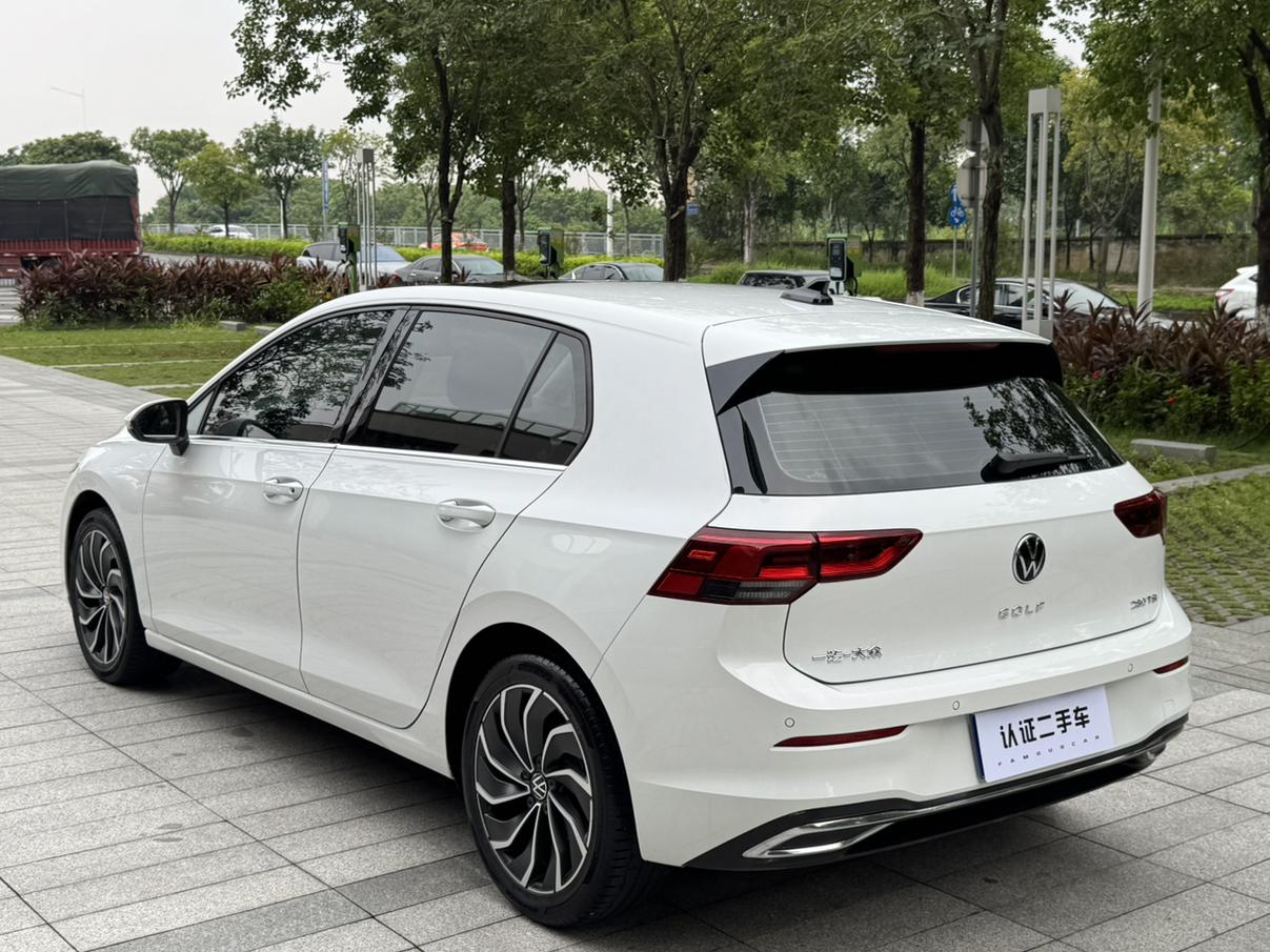 Volkswagen Golf Sportsvan 2021 thumb 3