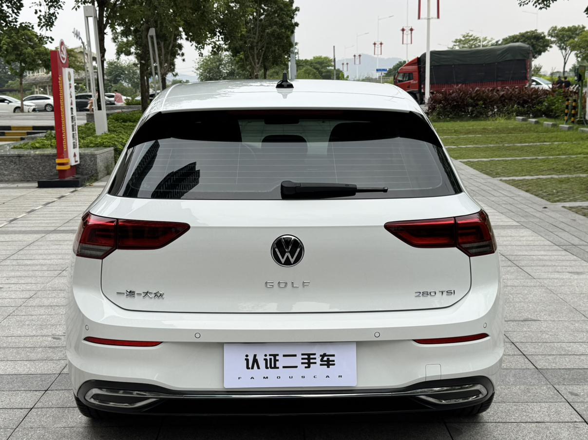 Volkswagen Golf Sportsvan 2021 thumb 4