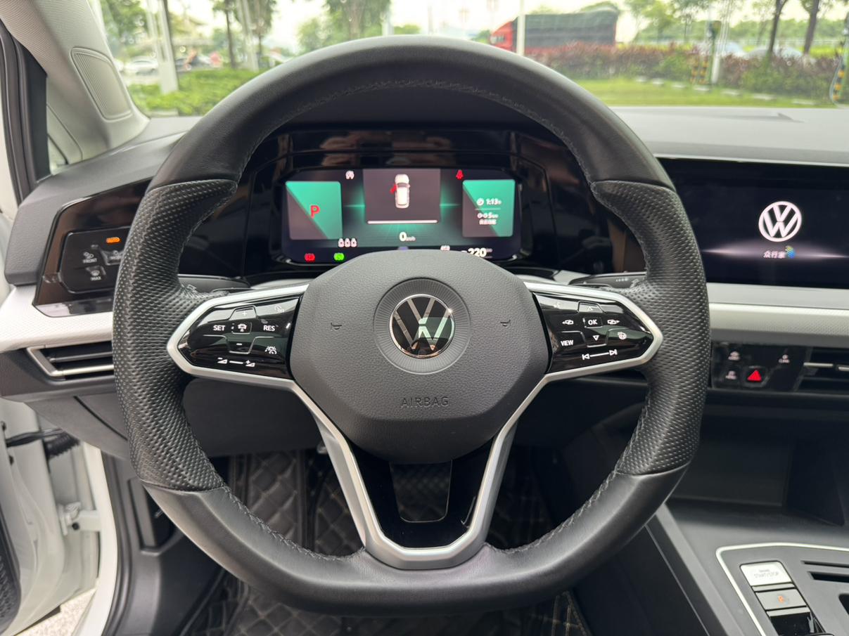 Volkswagen Golf Sportsvan 2021 thumb 8