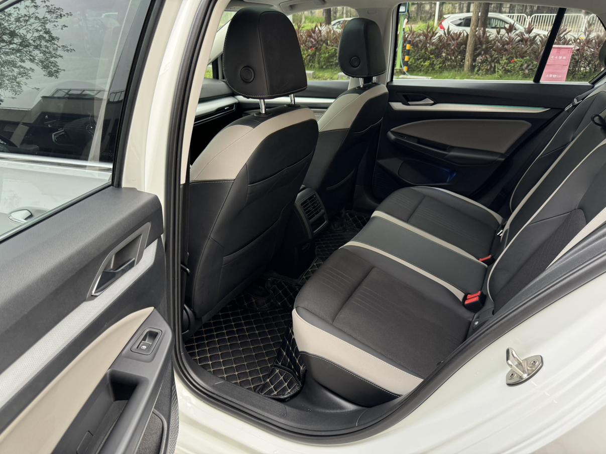 Volkswagen Golf Sportsvan 2021 thumb 10
