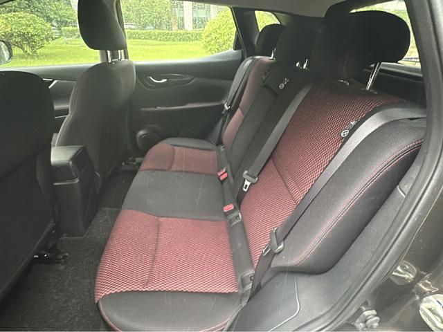 Nissan Qashqai+2 2017 thumb 10