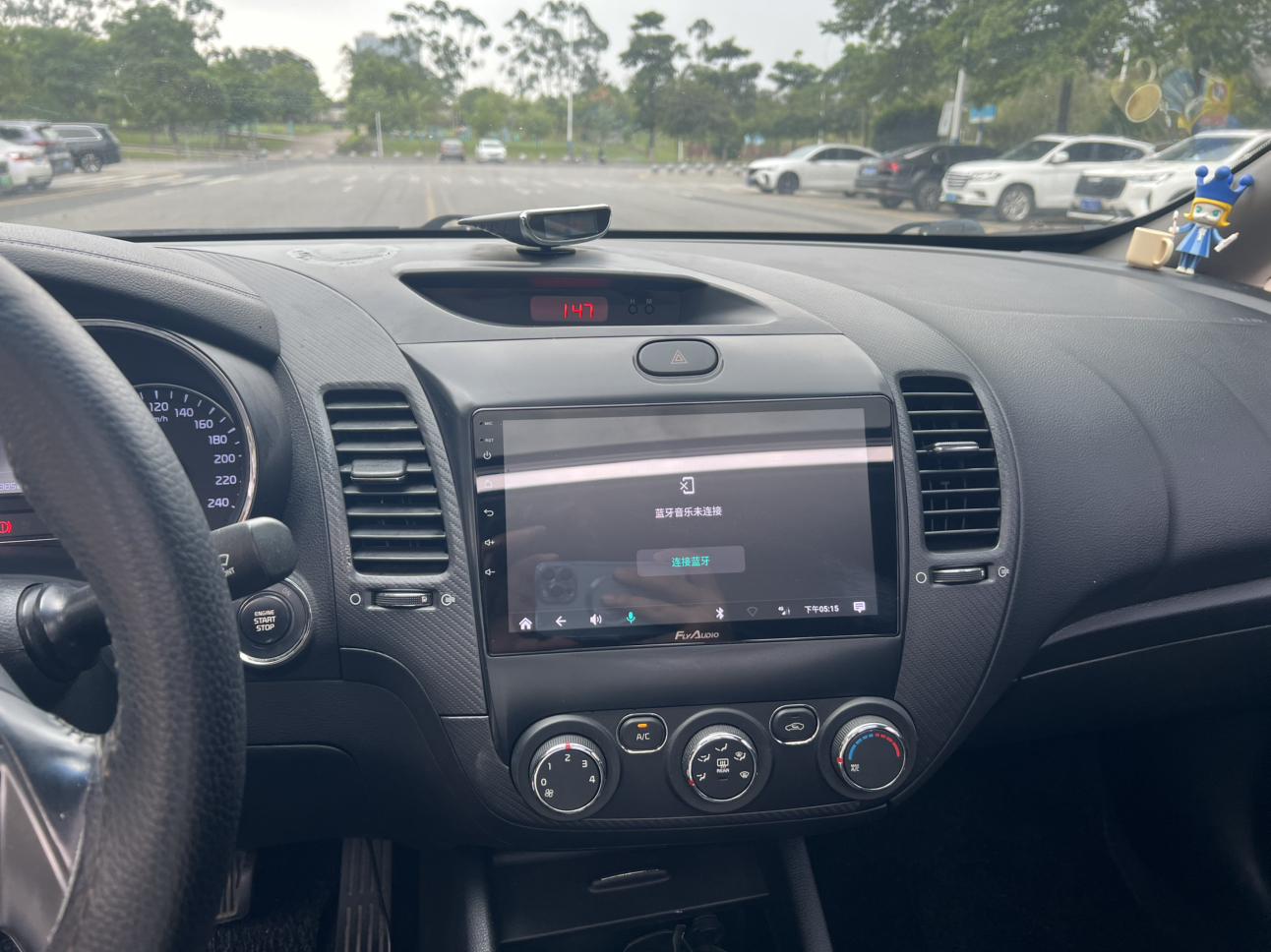 Kia K3 2016 thumb 6